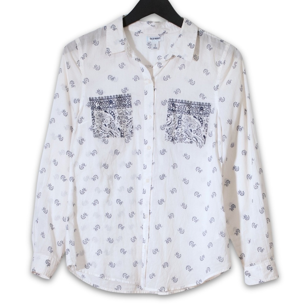 Old Navy Button Down Shirt Top Womens S White Blue Paisley Print‎ Long Sleeve